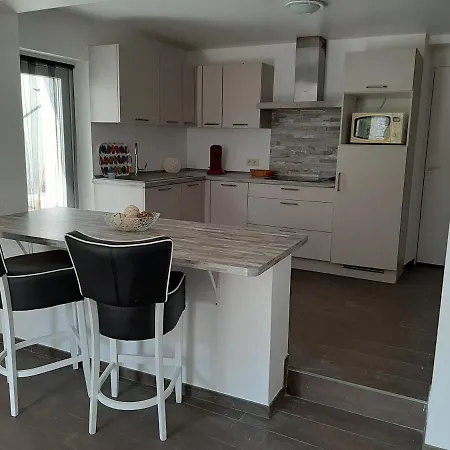 בית נופש En Pierre Bleue-wifi Et Parking *